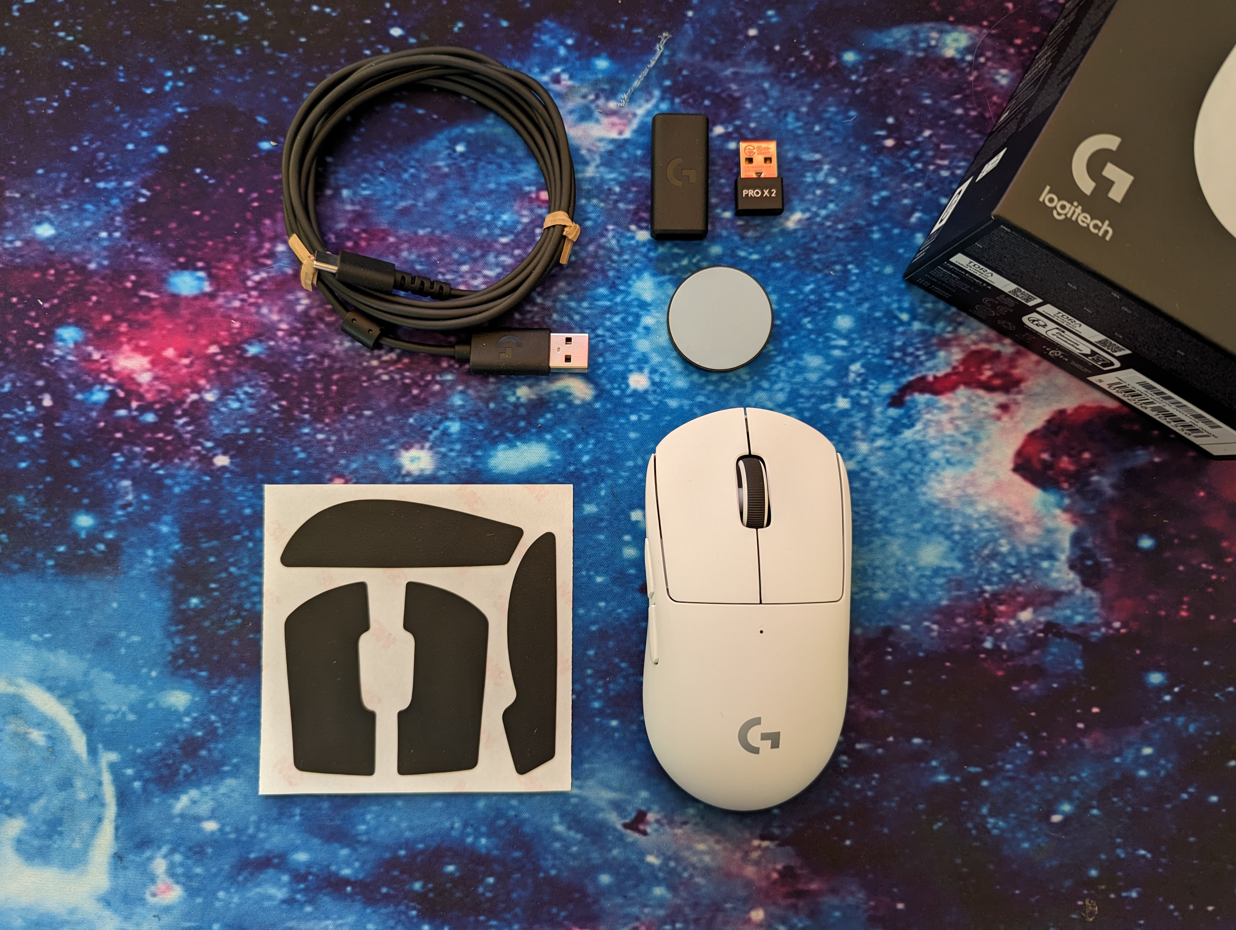 Logitech G Pro X Superlight 2 contents in the package.jpg